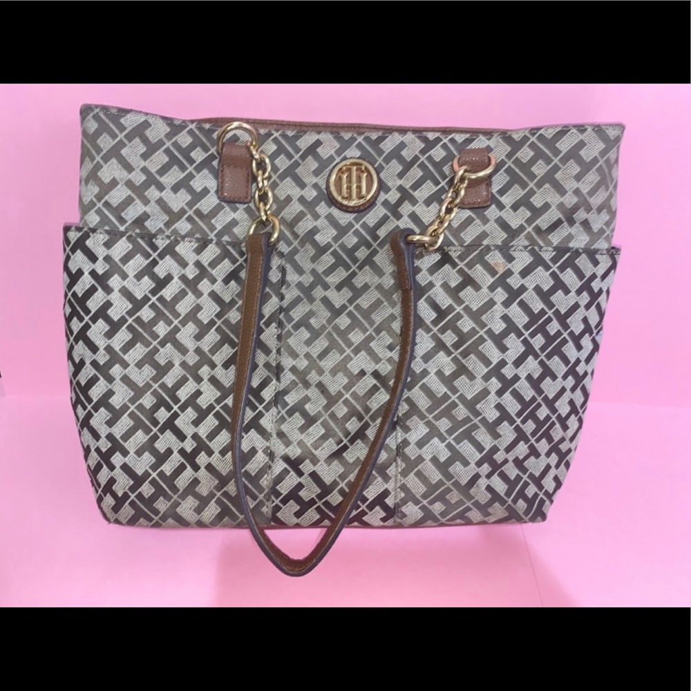 Tommy hilifiger purse